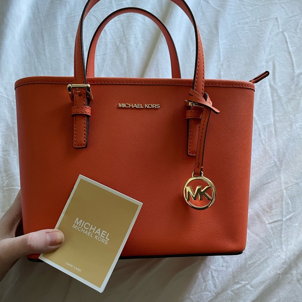 Micheal kors small burnt orange tote bag